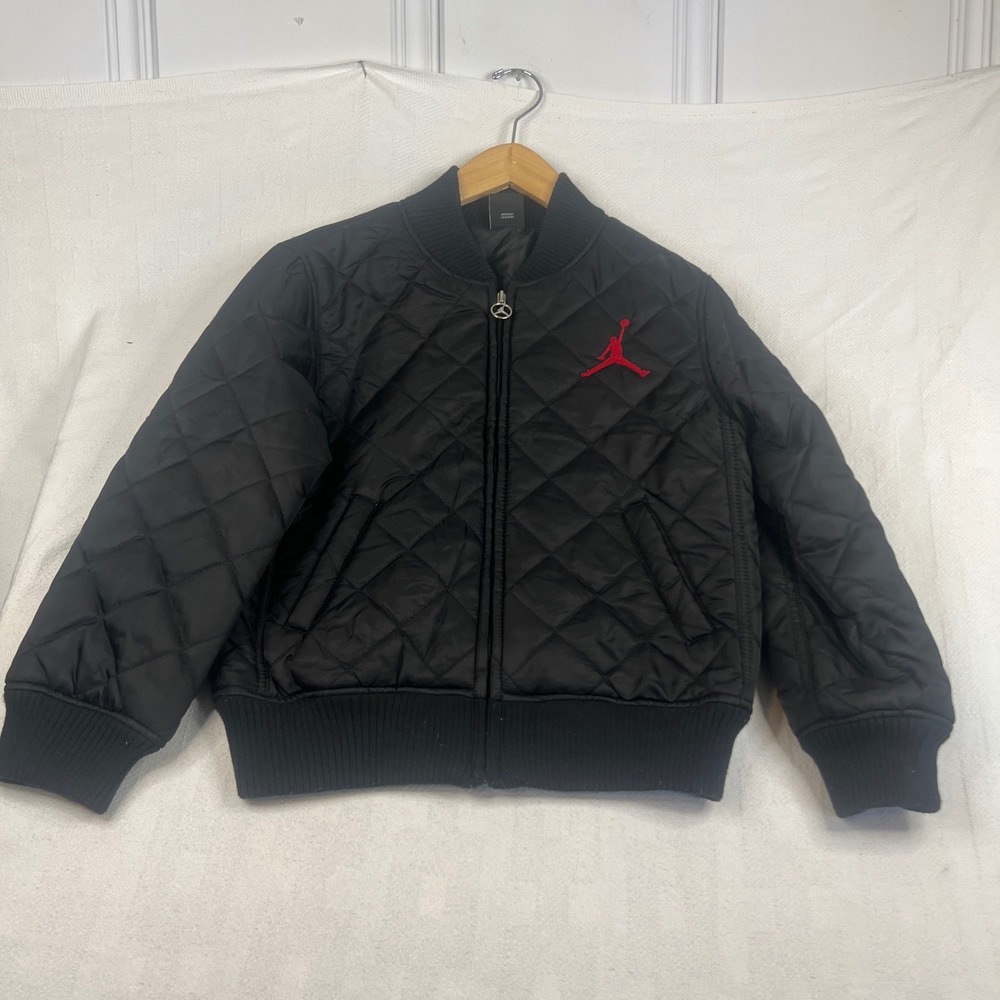Jordan Boys Black Quilted Bomber Jacket Red Jumpman Logo Size S 8-10 9698-023